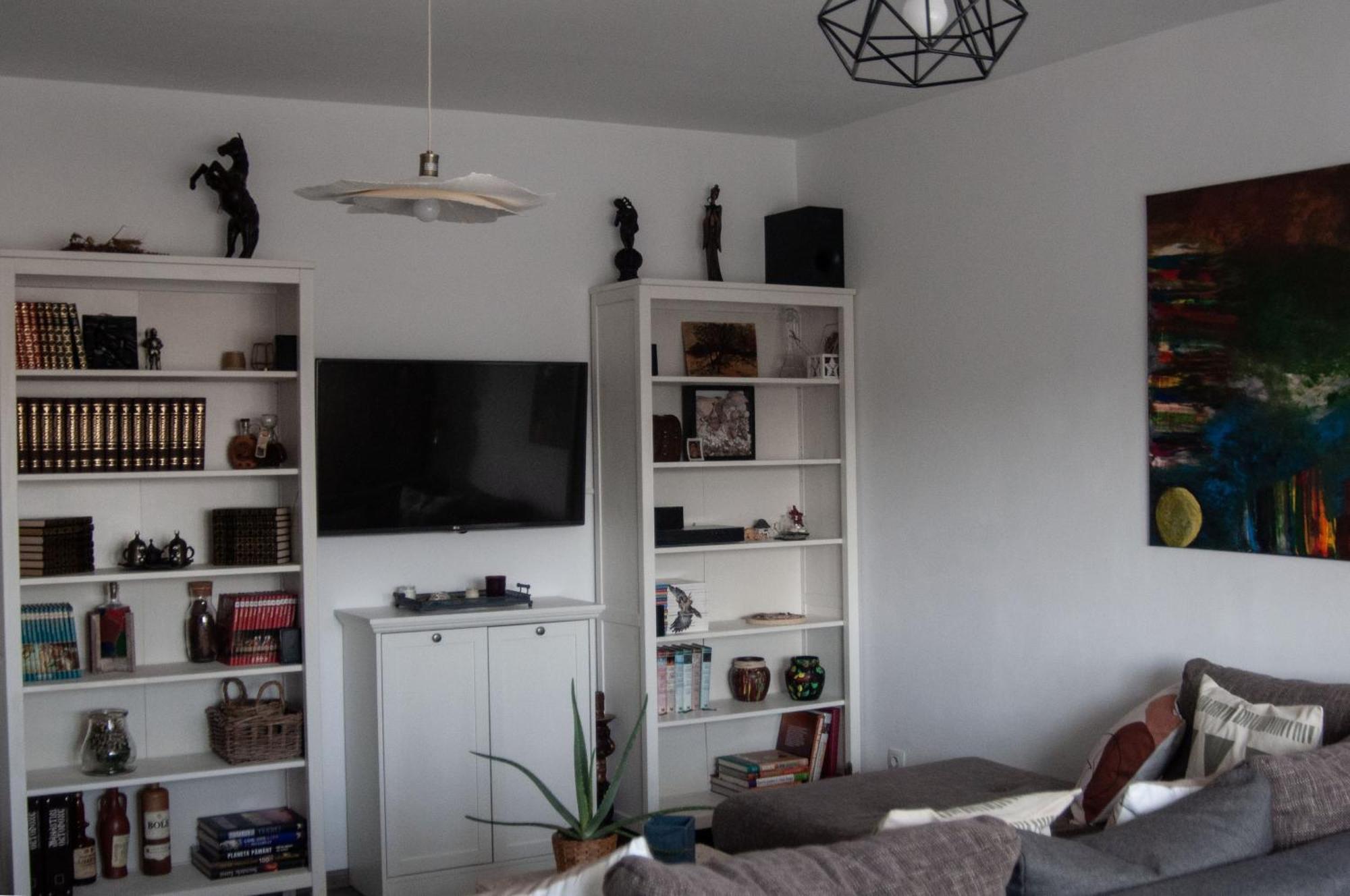 National Arena Retreat, 3 Bedroom Stylish, Cozy Flat Apartment *